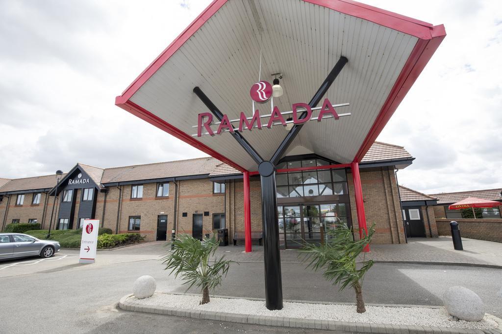 Ramada Cambridge Hotel Fen Drayton Ngoại thất bức ảnh